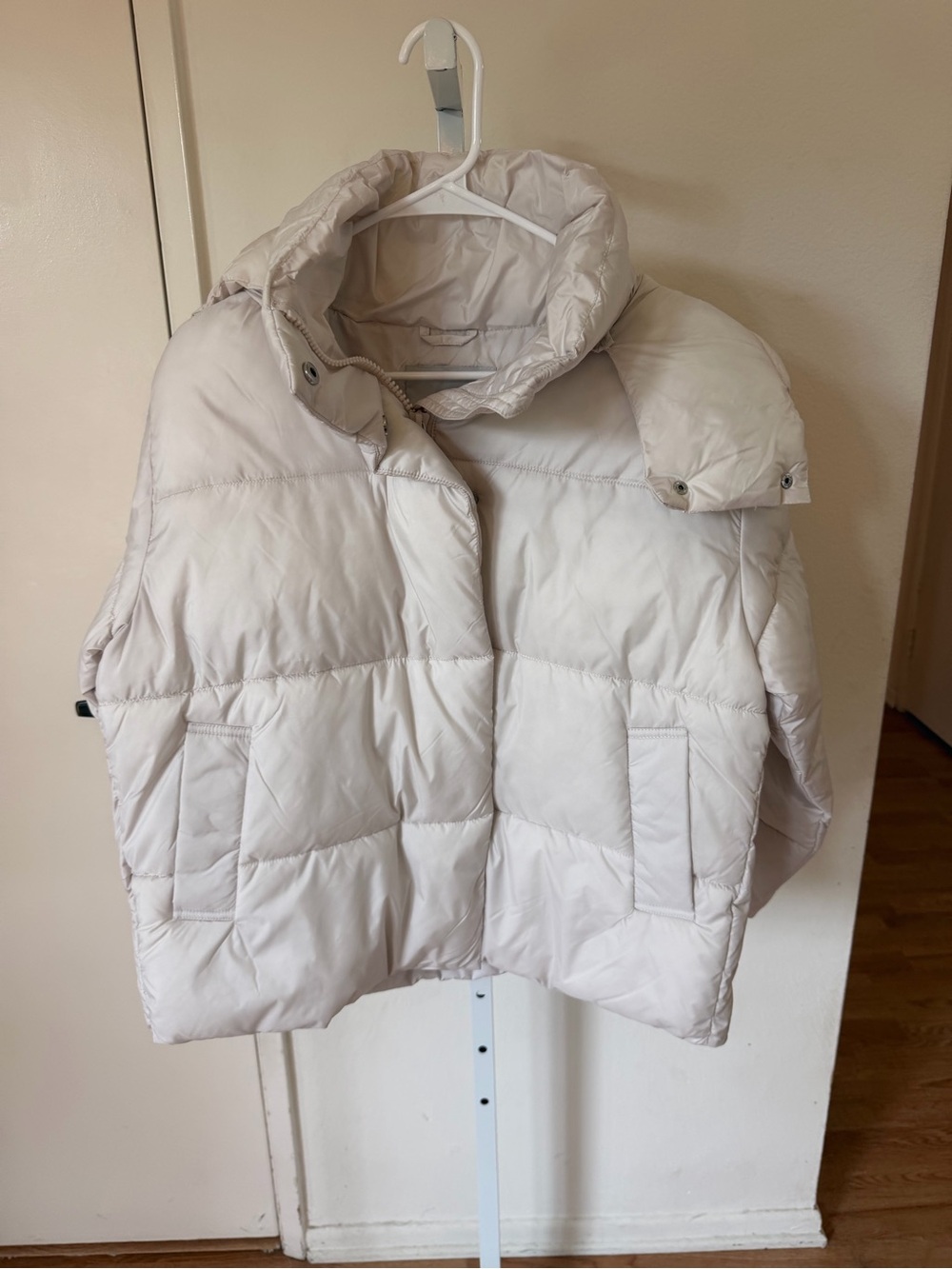 NVLT Women's Quilted Puffer Jacket in Light Cream